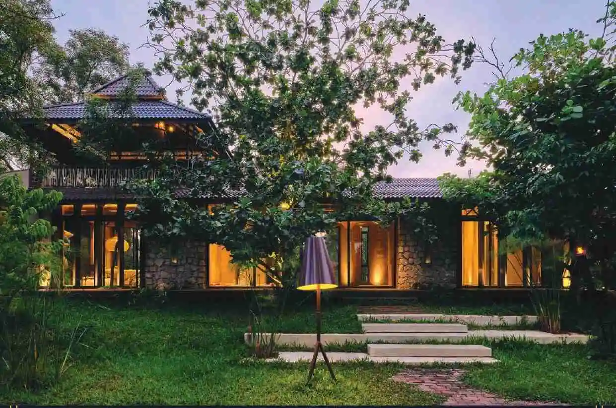 Aravalli Hills Farmhouse